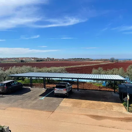 Tre Pini 아파트 우마그