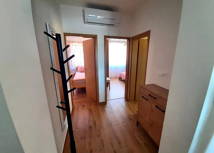 Tre Pini Apartman Umag