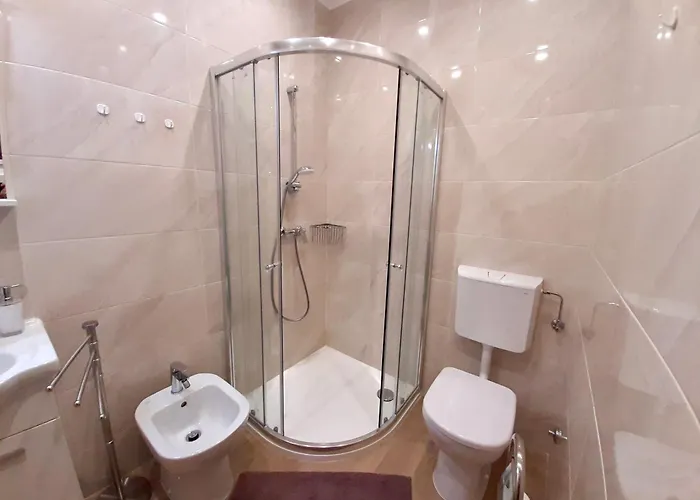 Tre Pini Apartment *