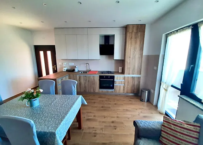 Tre Pini Apartman Umag