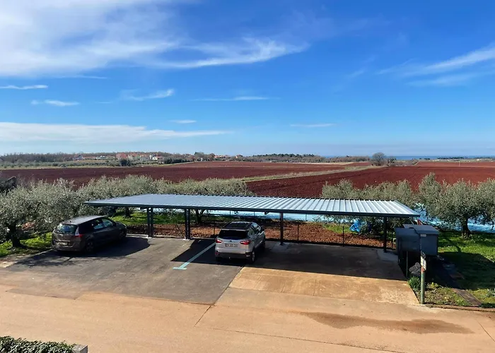 Tre Pini Apartman Umag